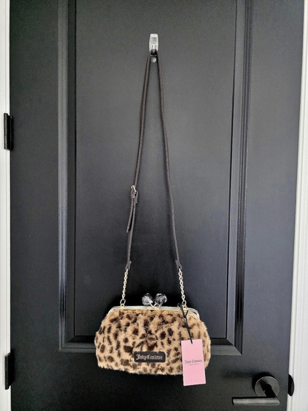 NWT Juicy Couture Keep It Classy Frame Crossbody